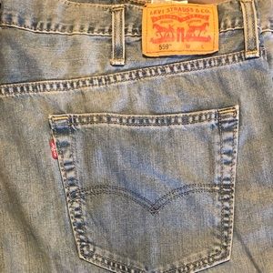 Men’s Levi’s 559 jeans